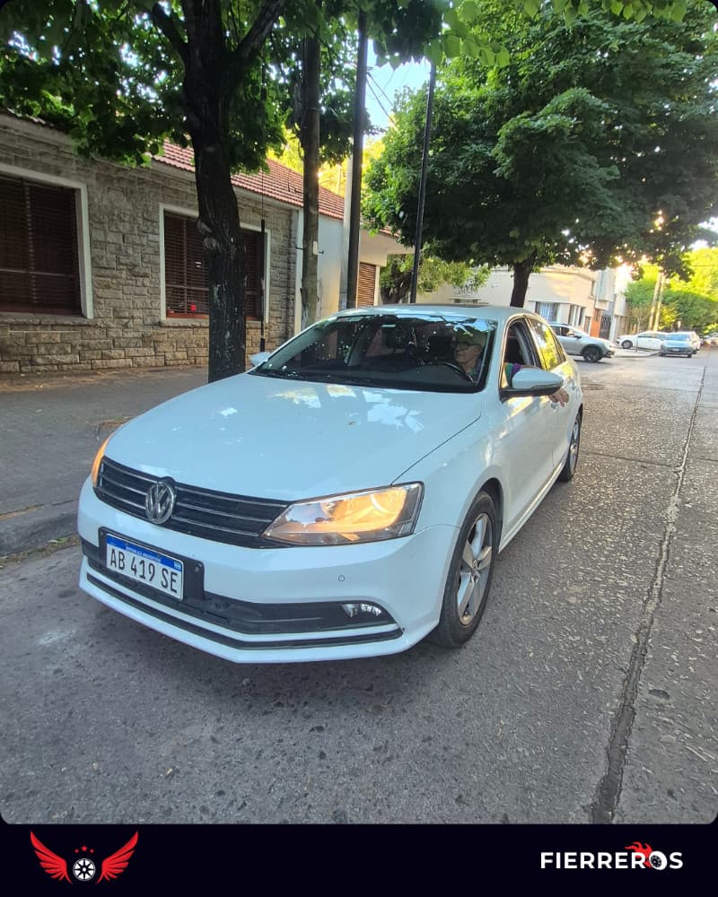 Volkswagen Vento 1.4 TSI DSG